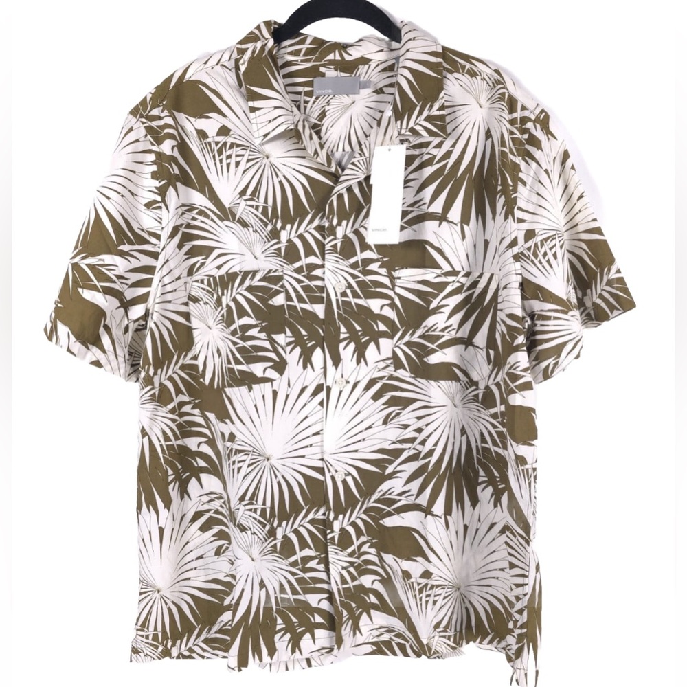 NWT Vince. Palm Tree Short Sleeve‎ Shirt LECHE FOLIAGE Rayon/Cotton Size LARGE